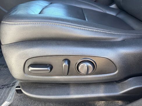 Used 2021 Chevrolet Blazer LT image 34