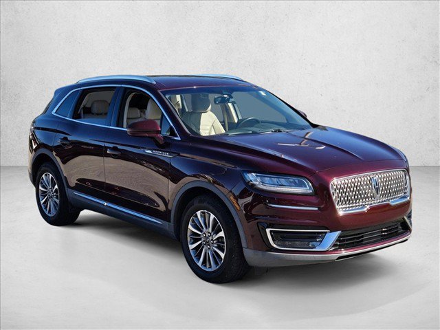 Used 2019 Lincoln Nautilus Select w/ Class II Trailer Tow Package FWD image 3