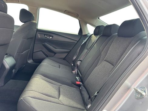Used 2024 Honda Accord EX image 10