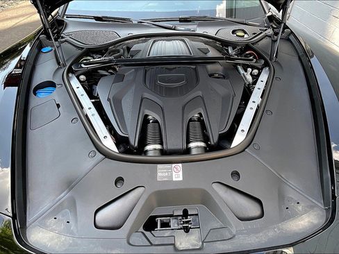 New 2025 Porsche Panamera 4 image 11