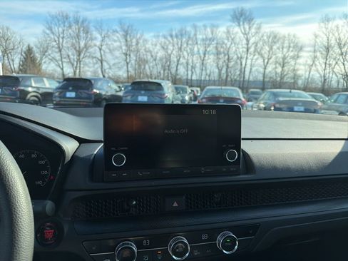 Certified 2023 Honda CR-V EX image 15