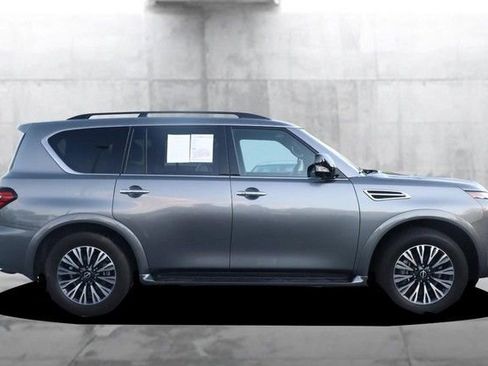 Certified 2024 Nissan Armada SL w/ Midnight Edition Package AWD/4WD image 5