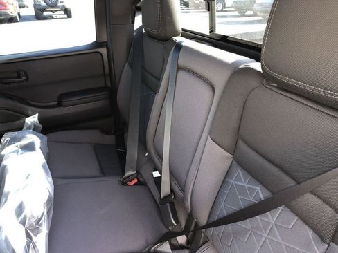 New 2026 Nissan Frontier SV w/ All-Weather Content Package AWD/4WD image 19