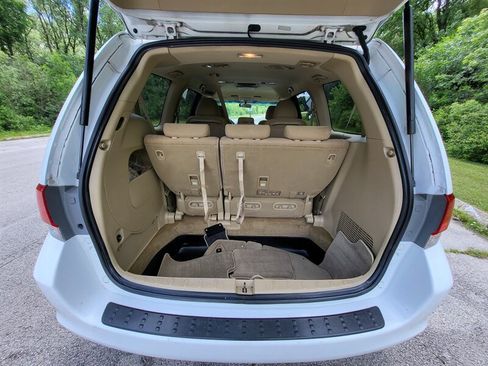 Used 2010 Honda Odyssey EX image 10