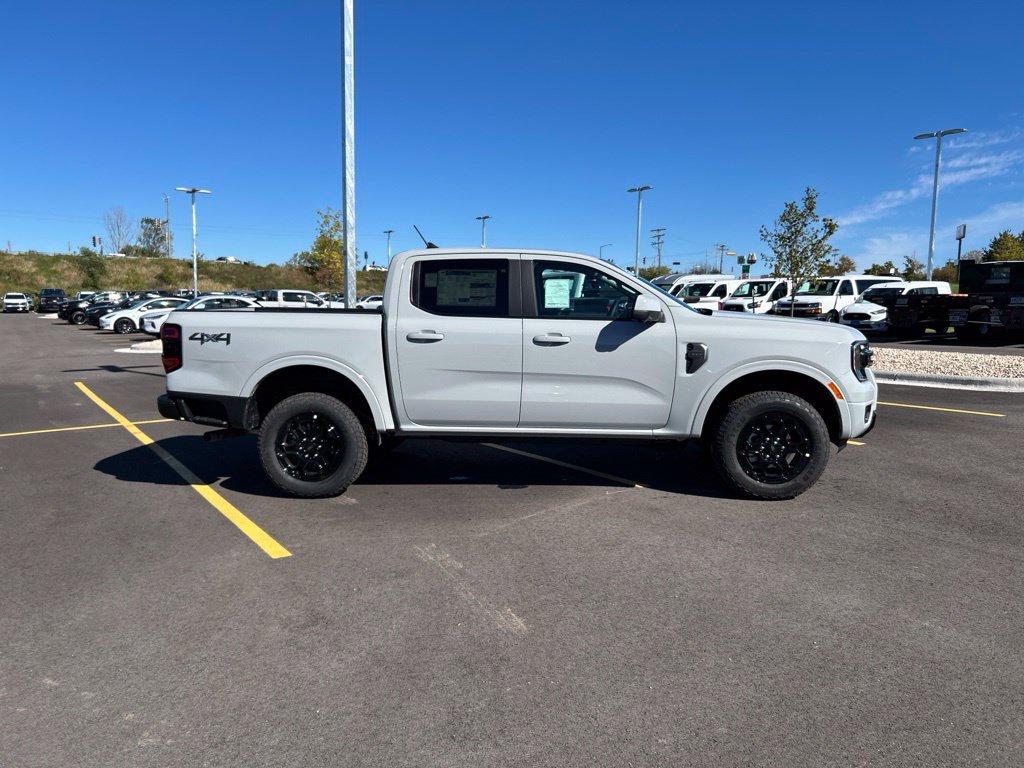 New 2026 Ford Ranger Lariat w/ Black Appearance Package AWD/4WD image 5