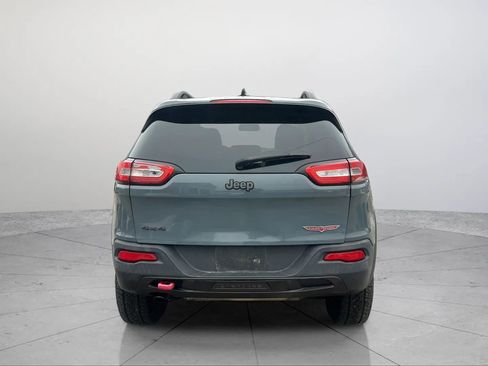 Used 2014 Jeep Cherokee Trailhawk w/ Leather Interior Group AWD/4WD image 13