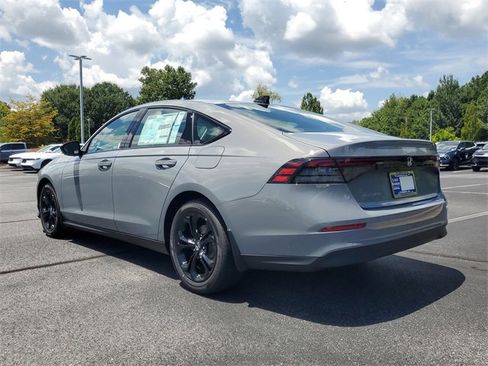 New 2025 Honda Accord SE image 6