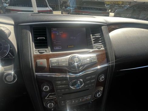 Certified 2017 INFINITI QX80 Base w/ Driver Assistance Package image 14