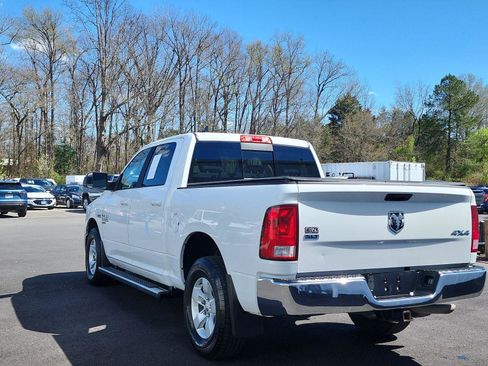 Used 2019 RAM 1500 Classic SLT AWD/4WD image 3