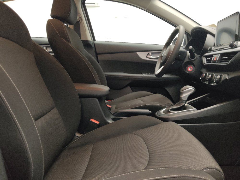 Used 2023 Kia Forte LX FWD image 21
