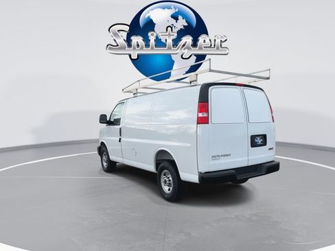 New 2025 GMC Savana 3500 w/ Driver Convenience Package image 8