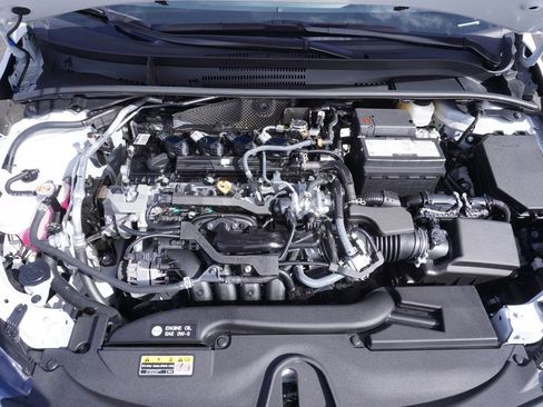 Used 2025 Toyota Corolla SE image 7