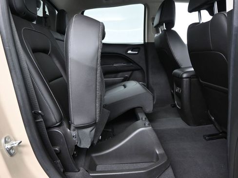 Used 2022 Chevrolet Colorado ZR2 w/ ZR2 Dusk Special Edition image 33