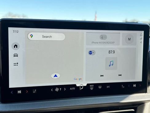 Used 2025 Ford Explorer ST-Line w/ Premium Package image 31