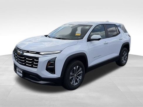 Used 2026 Chevrolet Equinox LT w/ Safety and Technology Package AWD/4WD image 7