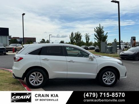 Used 2017 Acura RDX AWD image 8