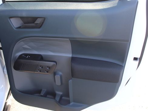 New 2025 Ford Maverick XL w/ Equipment Group 102A image 12