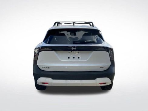 New 2026 Nissan Kicks SV w/ SV Premium Package image 15