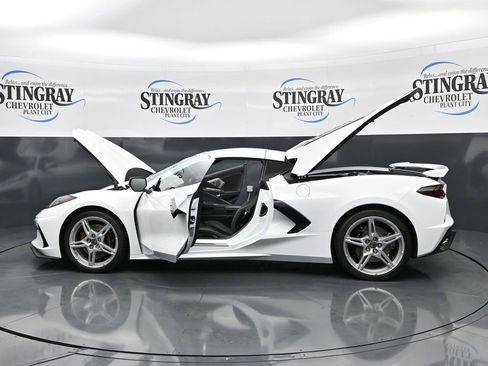Used 2025 Chevrolet Corvette Stingray Premium Cpe w/ Z51 Performance Package RWD image 37