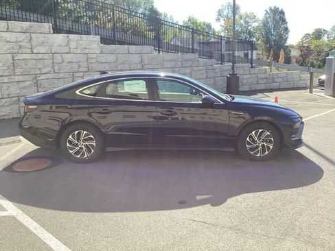 New 2026 Hyundai Sonata Blue image 8