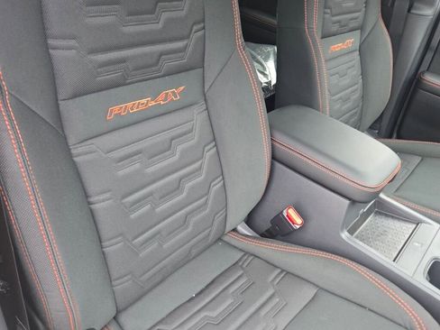 New 2026 Nissan Frontier PRO-4X w/ Pro-4x Convenience Package AWD/4WD image 6