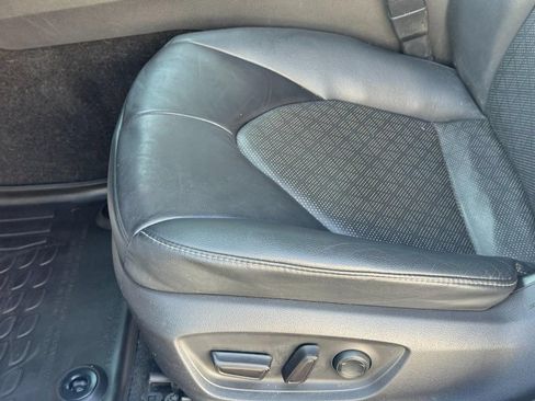Used 2020 Toyota Camry XSE FWD image 22