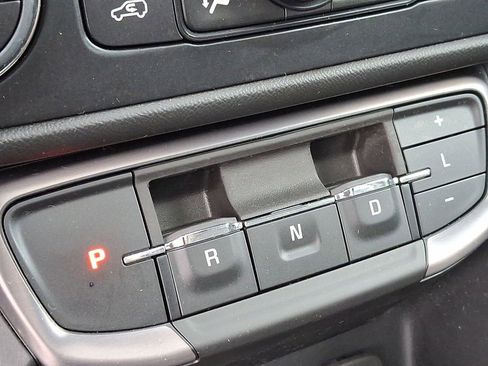 Used 2022 GMC Terrain AT4 w/ Infotainment Package II image 16