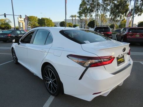 Certified 2023 Toyota Camry SE image 8