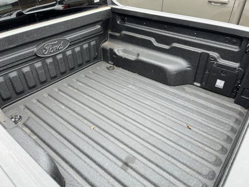 Certified 2022 Ford Maverick XLT image 6