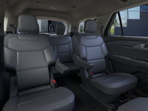 New 2026 Ford Explorer Active AWD/4WD image 12