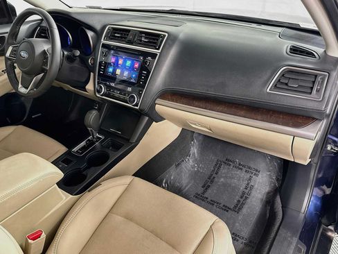 Used 2018 Subaru Outback 2.5i Limited AWD/4WD image 28
