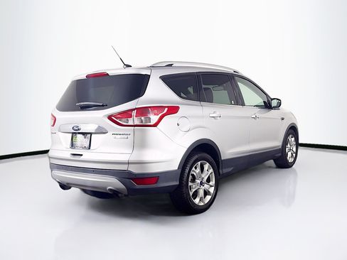 Used 2015 Ford Escape Titanium FWD image 9