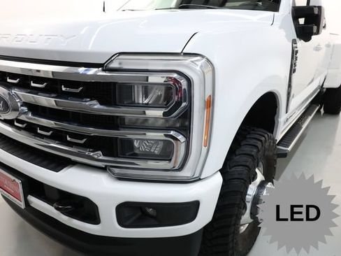Used 2023 Ford F350 Lariat w/ FX4 Off-Road Package AWD/4WD image 48