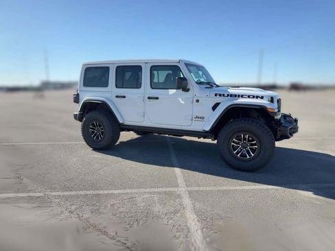New 2025 Jeep Wrangler Unlimited Rubicon image 15