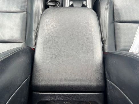 Used 2018 Toyota Tacoma TRD Sport AWD/4WD image 24