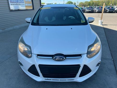 Used 2013 Ford Focus Titanium FWD image 2