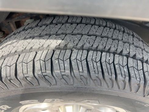 Used 2011 Toyota FJ Cruiser 4WD w/ Convenience Pkg image 16