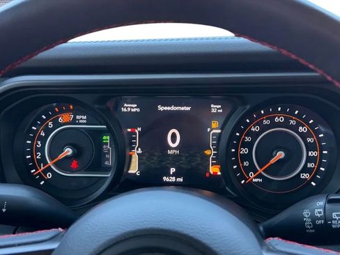 Used 2024 Jeep Wrangler Unlimited Rubicon 392 AWD/4WD image 20