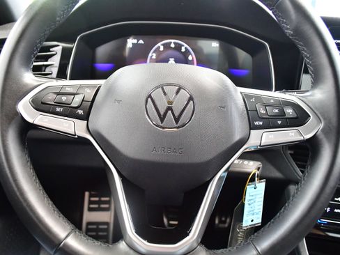 Used 2025 Volkswagen Jetta Sport FWD image 20