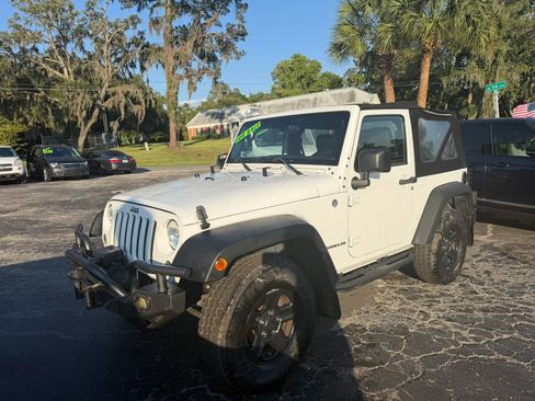 Used 2015 Jeep Wrangler Sport w/ Trailer Tow Group AWD/4WD image 4