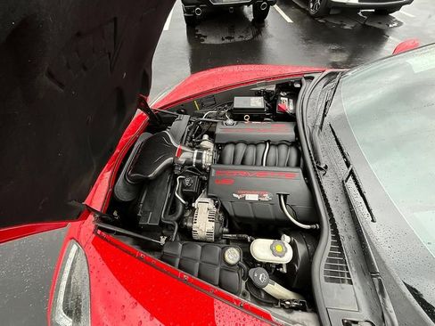 Used 2009 Chevrolet Corvette Coupe w/ Preferred Equipment Group RWD image 3
