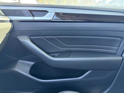 Used 2021 Volkswagen Arteon SE image 21