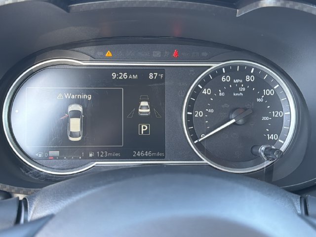 Certified 2025 Nissan Versa SR w/ Trunk Package FWD image 28
