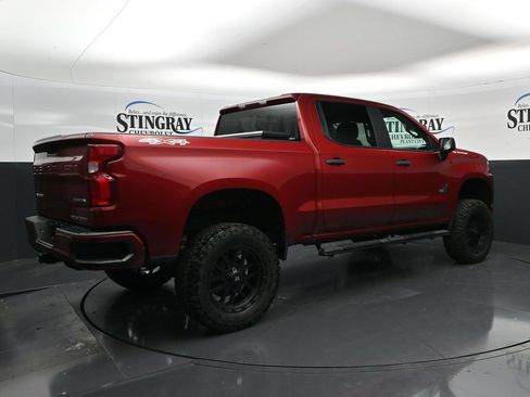 Used 2020 Chevrolet Silverado 1500 Custom w/ Custom Value Package AWD/4WD image 7