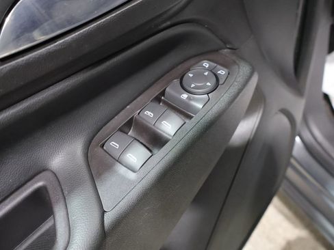 Used 2018 Chevrolet Equinox LT FWD image 14