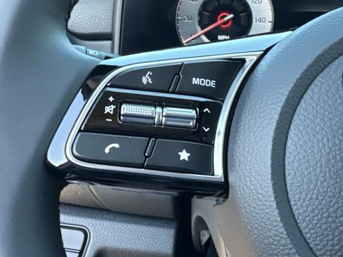 New 2026 Kia Seltos EX FWD image 28