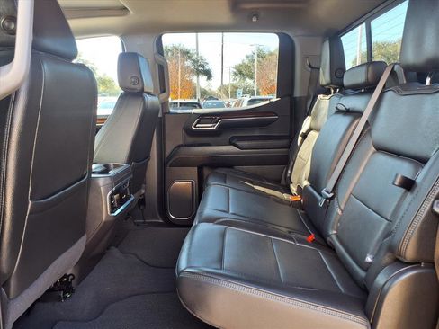 Used 2024 GMC Sierra 1500 Denali image 12