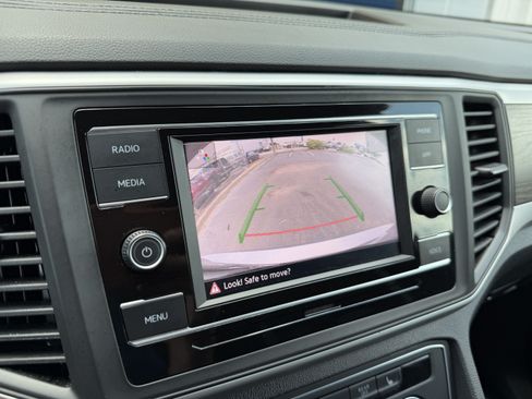Used 2023 Volkswagen Atlas SE AWD/4WD image 20