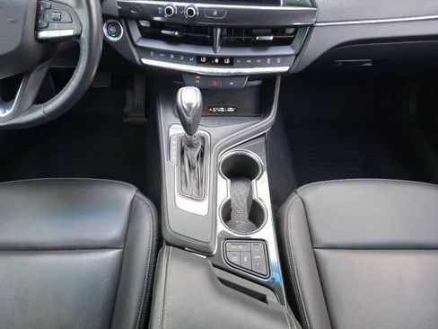 Used 2024 Cadillac CT4 Luxury image 15