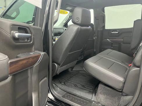 Used 2021 GMC Sierra 1500 SLT image 28